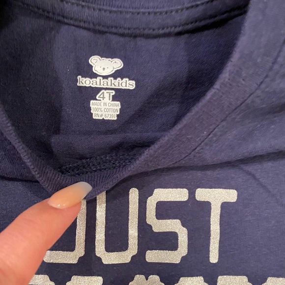 Koala Kids (2) Sz 4T Grey/Navy Short Sleeve Shirts - Picture 3 of 4